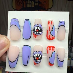 Vampire-Themed Press-On Nails